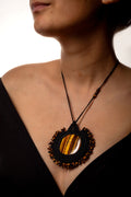 Collier INTI
