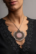 Collier INTI
